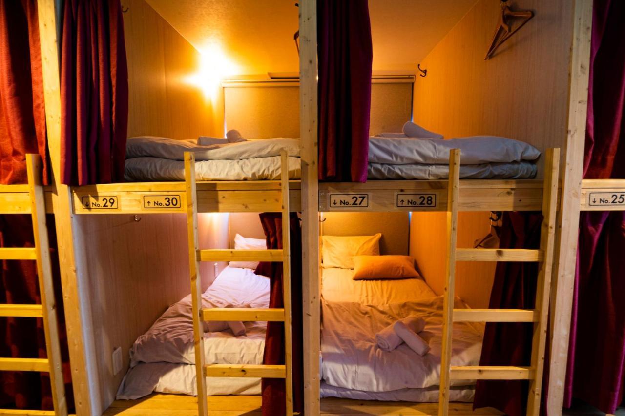 R Hostel Namba South Osaka Bagian luar foto